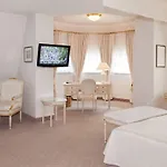 Victor's Residenz-hotel Szálloda