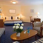 Hotel Victor's Residenz-hotel 4*