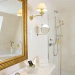 Victor's Residenz-hotel 4*