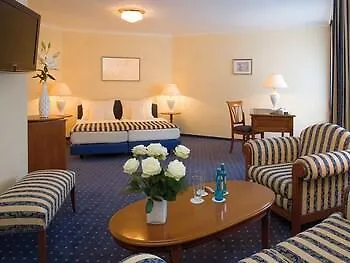 Hotel Victor's Residenz-hotel 4*