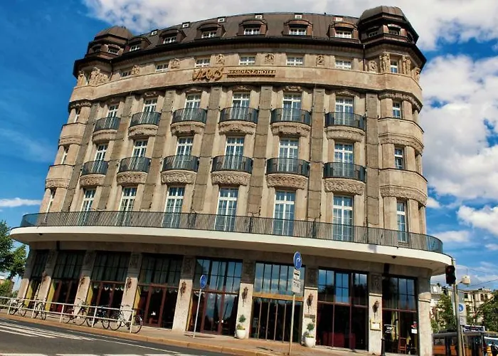 Victor's Residenz-hotel فندق 4*